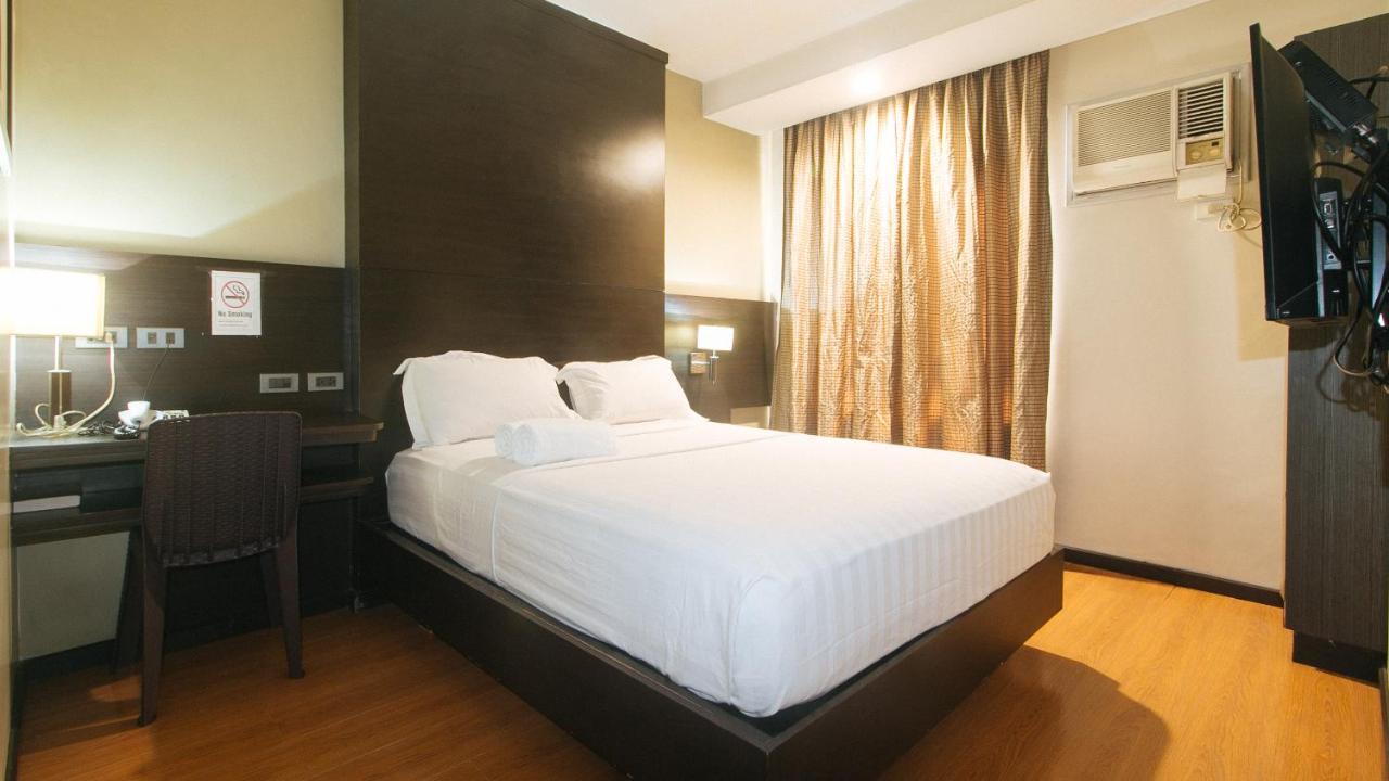 Lorenzzo Suites Hotel San Pedro Makati Eksteriør billede