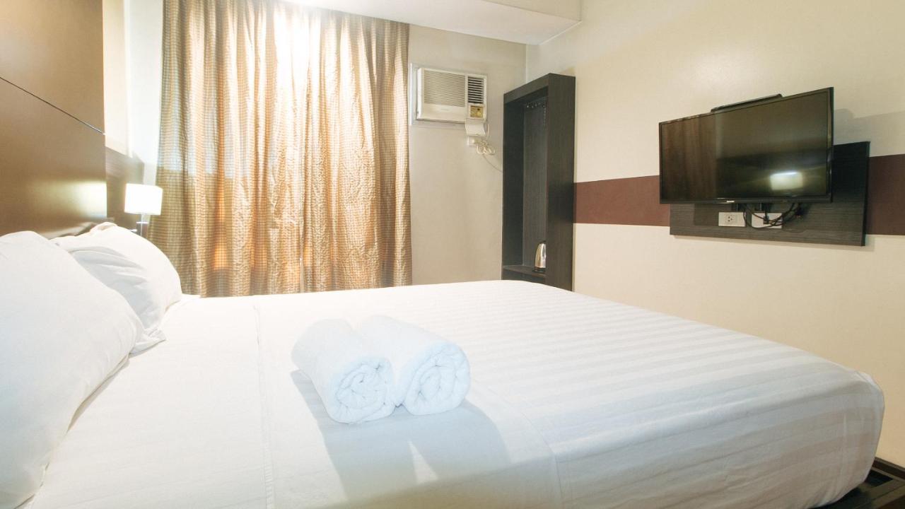Lorenzzo Suites Hotel San Pedro Makati Eksteriør billede