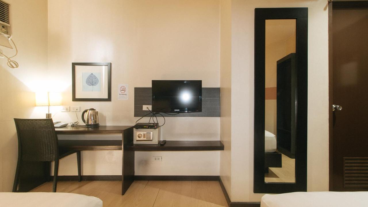 Lorenzzo Suites Hotel San Pedro Makati Eksteriør billede